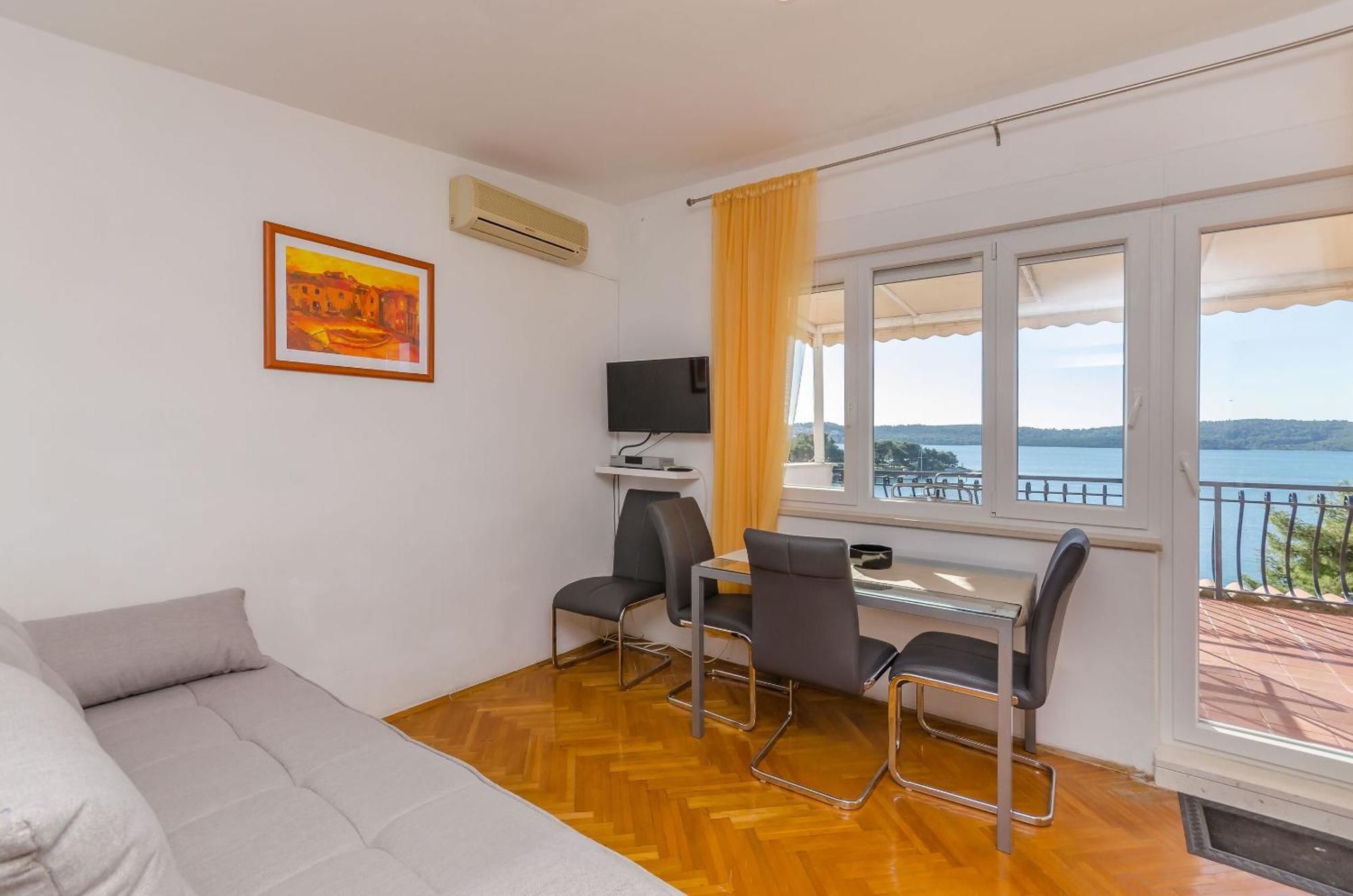 Apartments Edita Τρογκίρ Εξωτερικό φωτογραφία